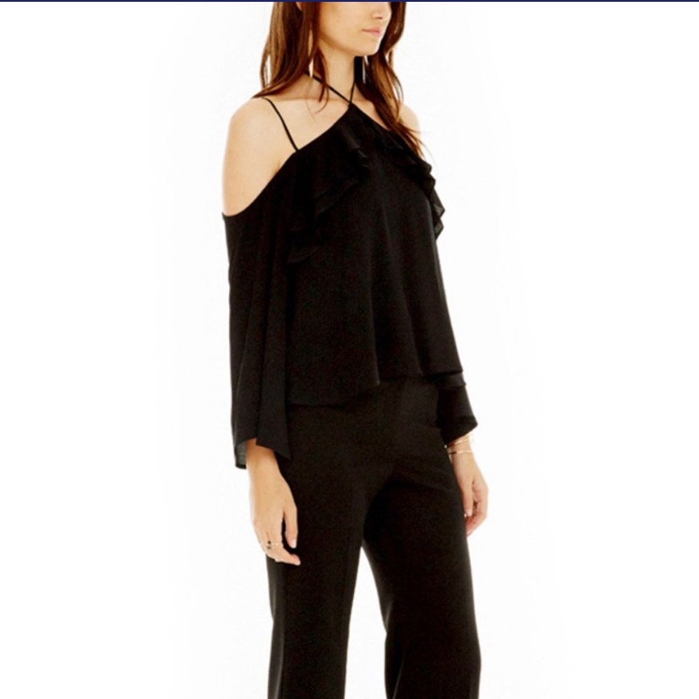 ASTR | Black Bell Sleeve Shoulder Cutout Halter Blouse - Picture 3 of 4